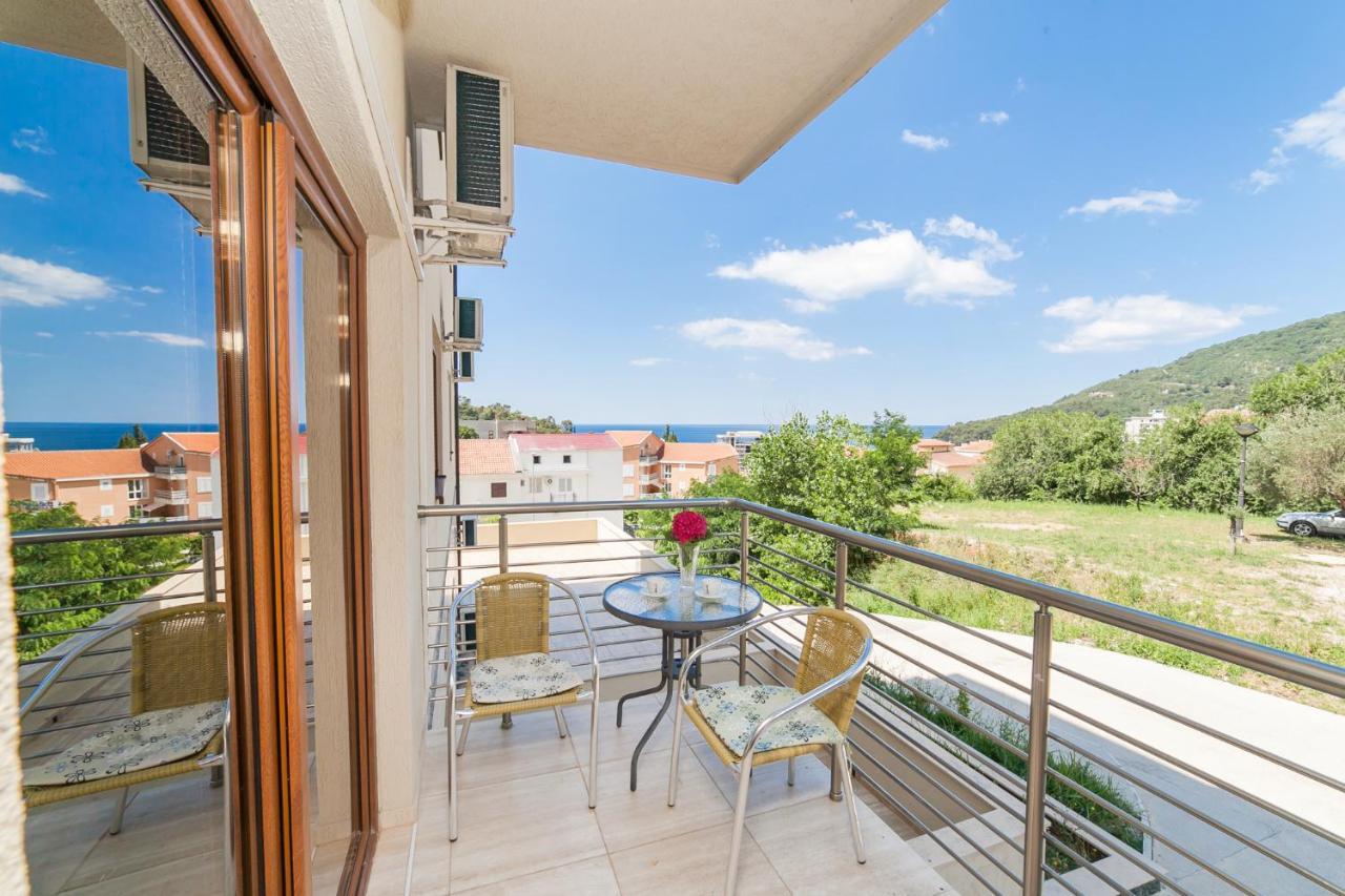 Welcome Apartments Petrovac Exterior photo