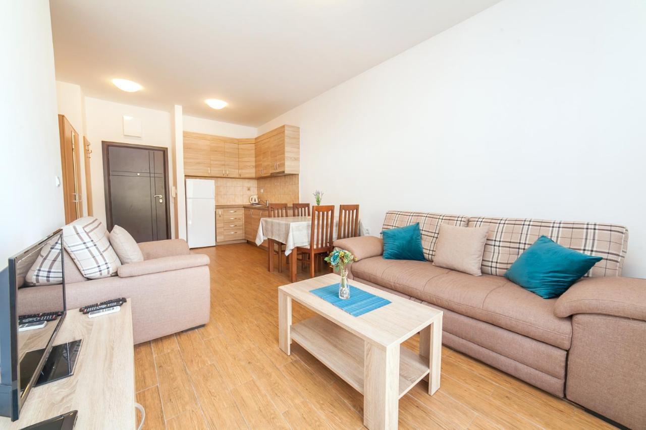 Welcome Apartments Petrovac Exterior photo