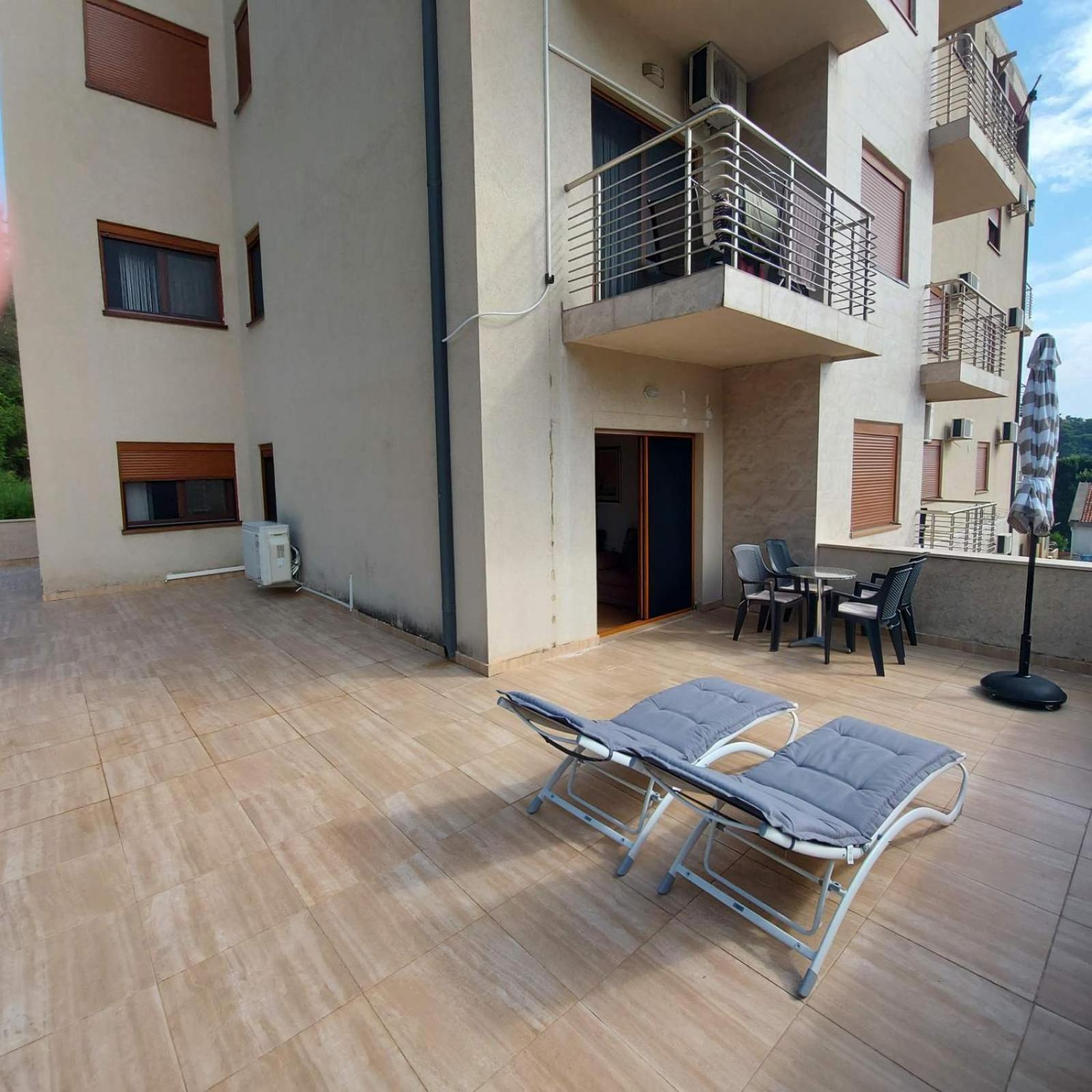Welcome Apartments Petrovac Exterior photo